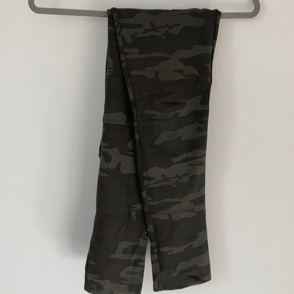 Anthropologie Sanctuary Camo leggings - Picture 13 of 15